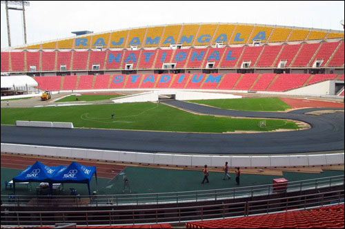 Стадион Раджамангала готовится принять участников Гонки чемпионов