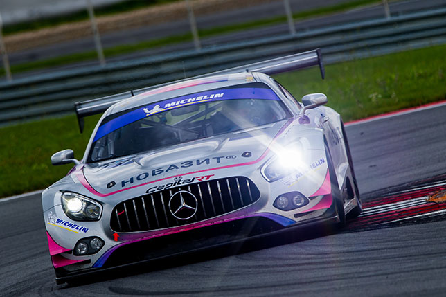Mercedes AMG GT3 команды Capital Racing Team на трассе Moscow Raceway