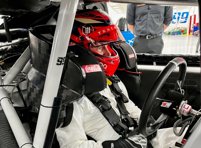 Кими Райкконен за рулём Chevrolet Camaro №91, фото пресс-службы Trackhouse Racing