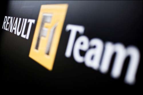 Логотип Renault F1