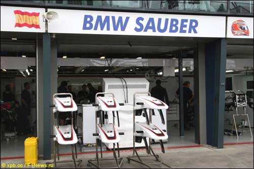 Боксы BMW Sauber