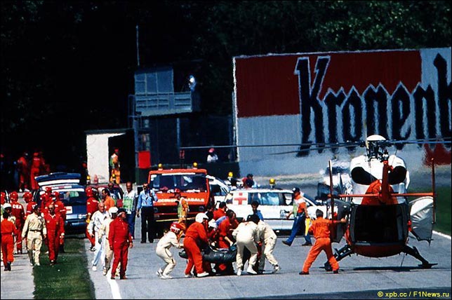 25 лет назад во время Гран При Сан-Марино в Имоле за рулём Williams погиб Айртон Сенна