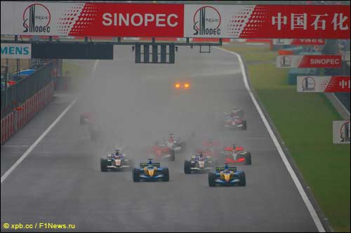 Старт Гран При Китая 2006 года