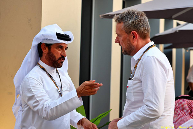 Стив Нильсен (справа) и Мохаммед Бен Сулайем, президент FIA