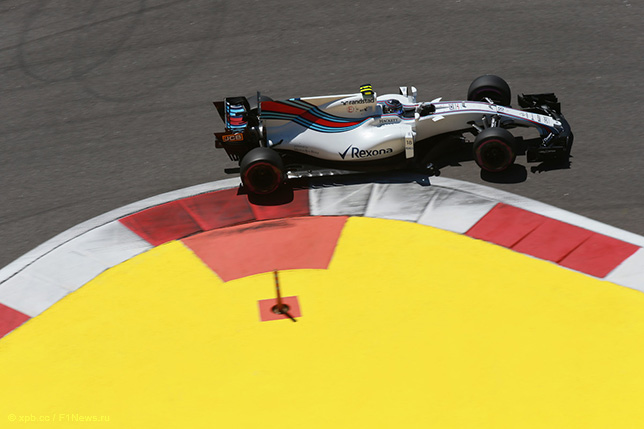 Лэнс Стролл за рулём Williams на трассе Гран При России