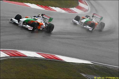 Гонщики Force India на трассе Гран При Китая