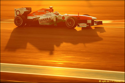 Пол ди Реста в квалификации на Гран При Абу-Даби