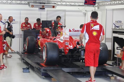 Взвешивание Ferrari F2012