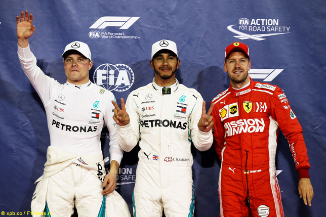 Валттери Боттас, Льюис ХЭмилтон и Себастьян Феттель после квалификации Гран При Абу-Даби