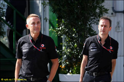 Руководитель McLaren Мартин Уитмарш и исполнительный директор команды Джонатан Нил