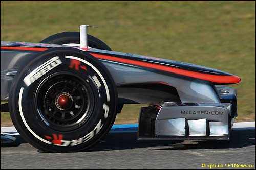 Носовая часть McLaren MP4-27