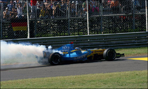 Сход Фернандо Алонсо на Гран При Италии 2006 года