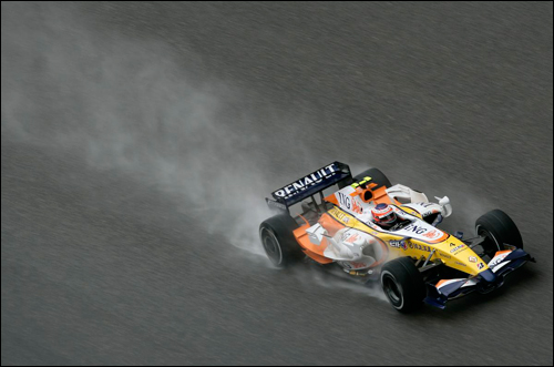 Дебютный сезон в Renault доказал: и в Ф1 финн едет стабильно и быстро