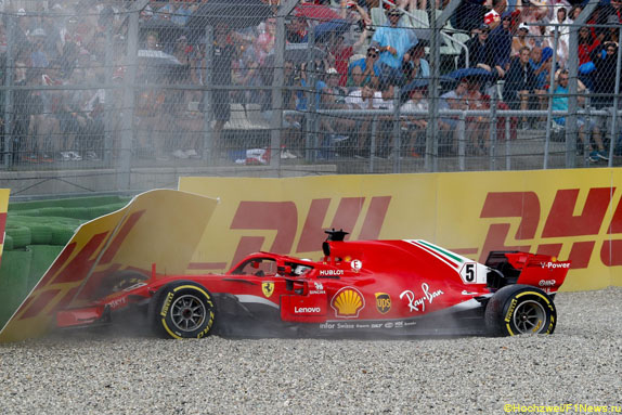 Себастьян Феттель разбил машину на Гран При Германии