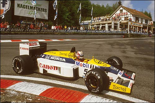 Победитель Гран При Бельгии 1986 года Найджел Мэнселл