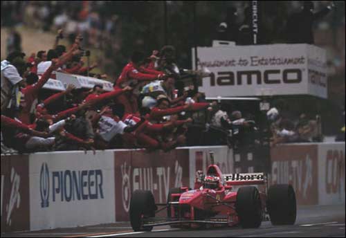 Последнюю победу Джону Барнарду принес Михаэль Шумахер на Гран При Японии 1997 года