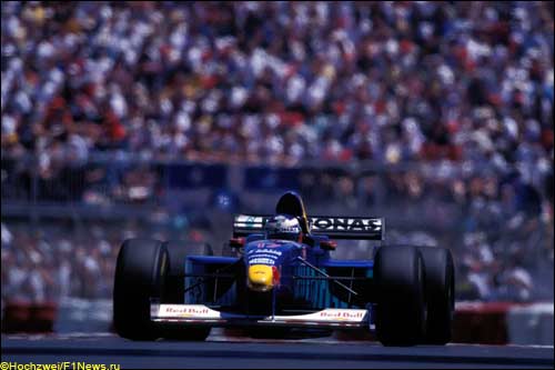Джонни Херберт ведет Sauber C16 к пятому месту в Гран При Канады 1997 года