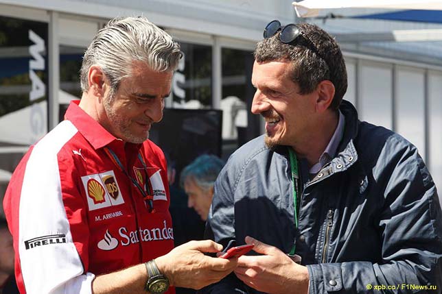Руководитель Скудерии Маурицио Арривабене и Гюнтер Штайнер, руководитель нового проекта Haas F1