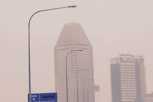 Уровень задымления воздуха в Сингапуре вызывает тревогу
