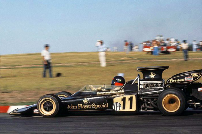 Lotus Эмерсона Фиттипальди в цветах John Player Special на Гран При Аргентины 1972 года