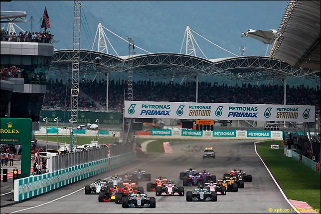 Старт Гран При Малайзии 2017