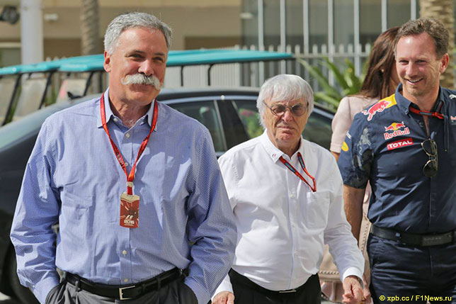 Чейз Кэри, новый глава Formula One Group, Берни Экклстоун и Кристиан Хорнер, руководитель Red Bull Racing