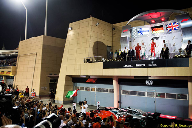 Церемония награждения по итогам Гран При Бахрейна