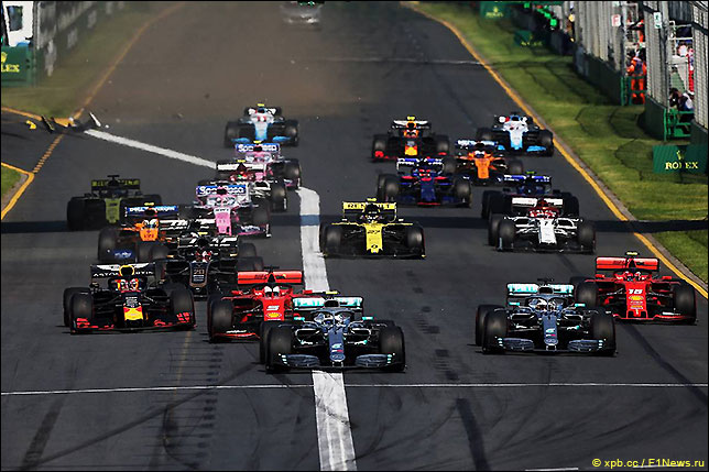 Старт Гран При Австралии 2019