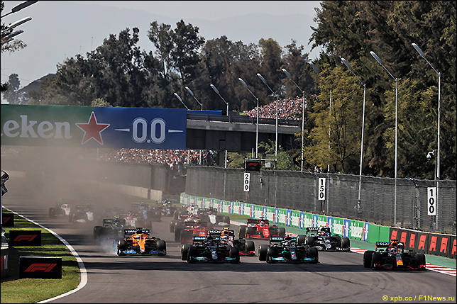 Старт Гран При Мехико 2021