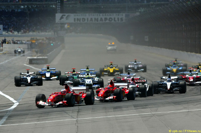 Старт Гран При США в Индианаполисе, 2004 год