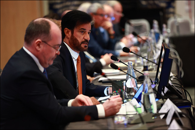 Президент FIA Мохаммед Бен Сулайем на заседании Всемирного совета