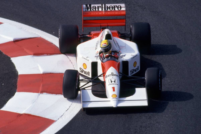 Айртон Сенна за рулём McLaren MP4/7A, 1992 год, фото XPB