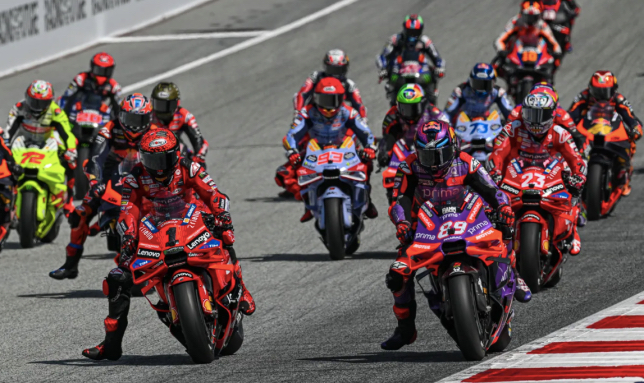 MotoGP, фото пресс-службы чемпионата мира по мотогонкам