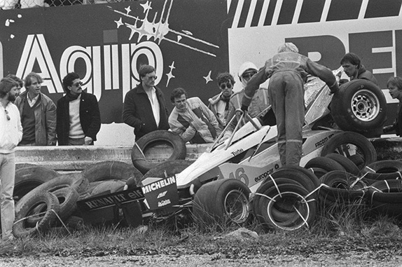Последствия аварии Рене Арну на Гран При Нидерландов 1982 года