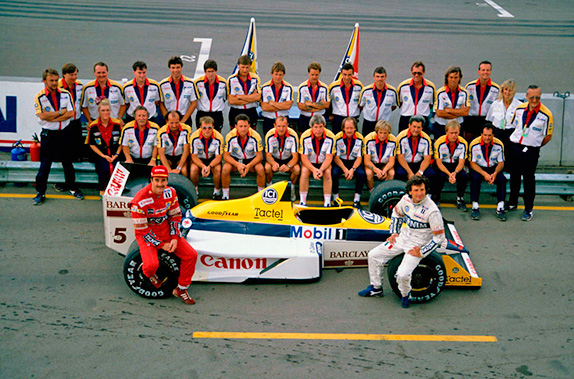 Прощальное фото команды Williams на Гран При Австралии 1988 года. Фото Williams
