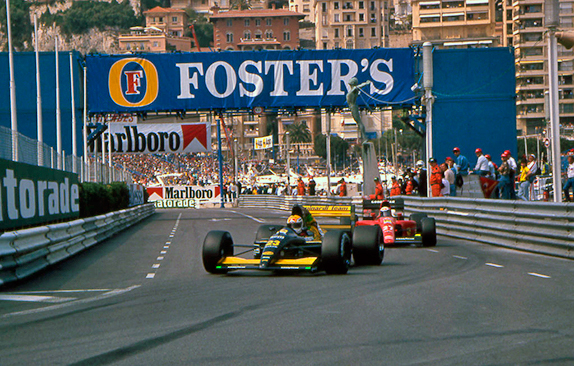 Пьерлуиджи Мартини блокирует Алена Проста на Гран При Монако 1991 года
