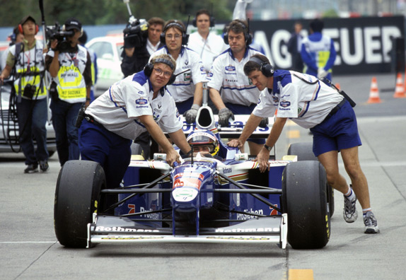 Жак Вильнёв на Гран При Японии 1997 года