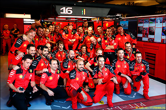 Команда Ferrari и Шарль Леклер.