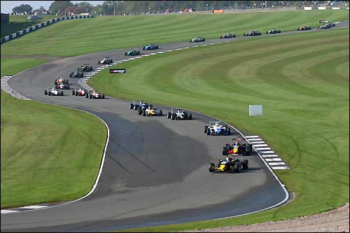 Донингтон-парк: гонка британской Формулы 3, 2008 г.