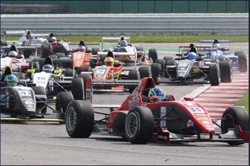 Чемпионат Формулы Abarth может сменить имя на GP4
