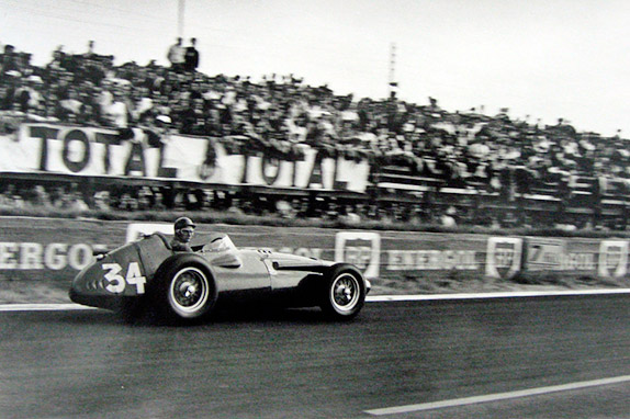 Хуан-Мануэль Фанхио на Гран При Франции 1958 года, ставшим для него последним