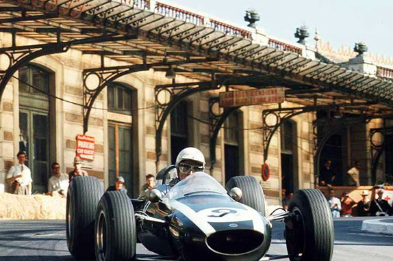 Фил Хилл на Cooper на Гран При Монако 1964 года