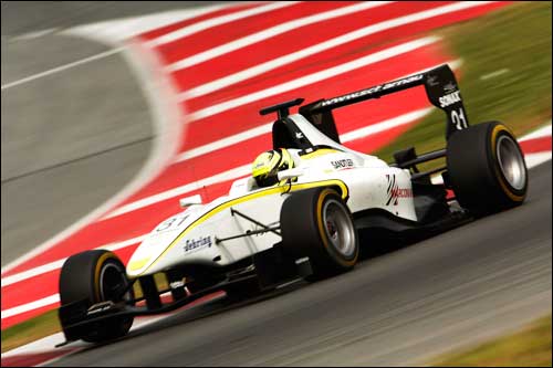 Найджел Мелькер на тестах GP3 в Барселоне