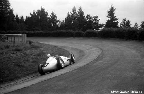 Пауль Питш за рулем Veritas Meteor на трассе Гран При Германии, Нюрбургринг, 1952 год