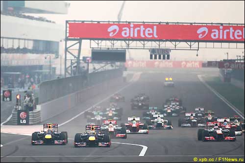 Старт Гран При Индии 2012