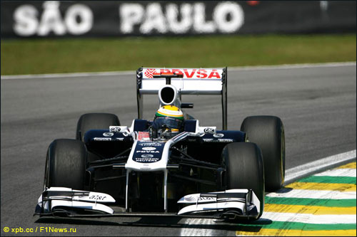 Рубенс Баррикелло на трассе Гран При Бразилии