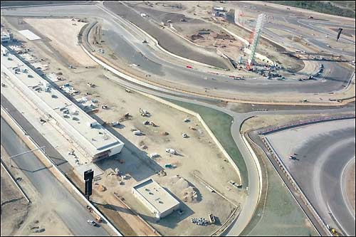 Вид на строящийся техасский автодром с воздуха