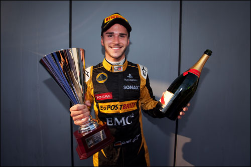 Победитель субботней гонки GP3 в Монце Даниэль Абт