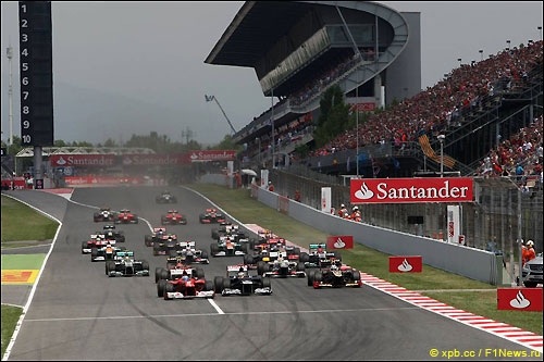 Старт Гран При Испании 2012-го года