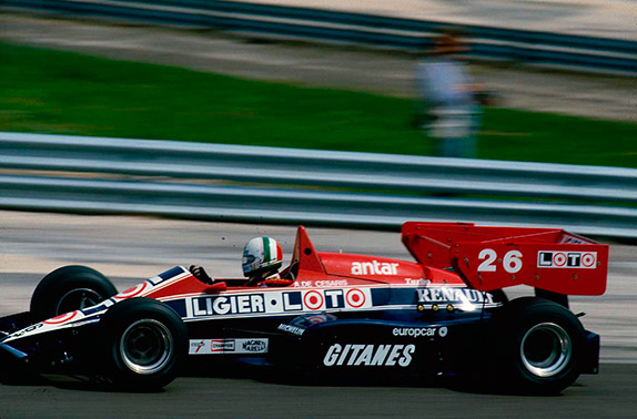 Ligier Андреа де Чезариса на Гран При Франции 1984 года